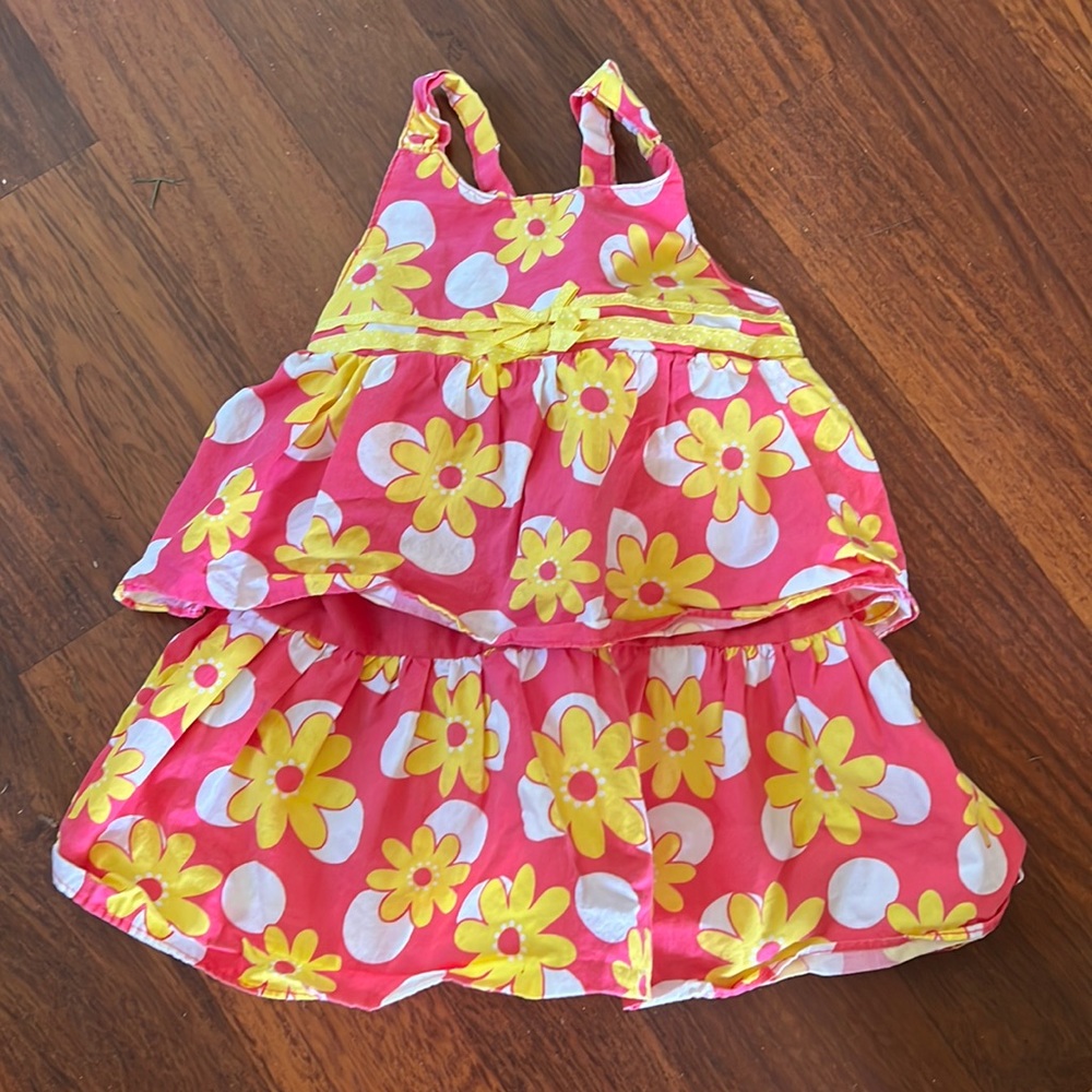 3/$12 Young Hearts Tiered Floral Summer Dress (4T)